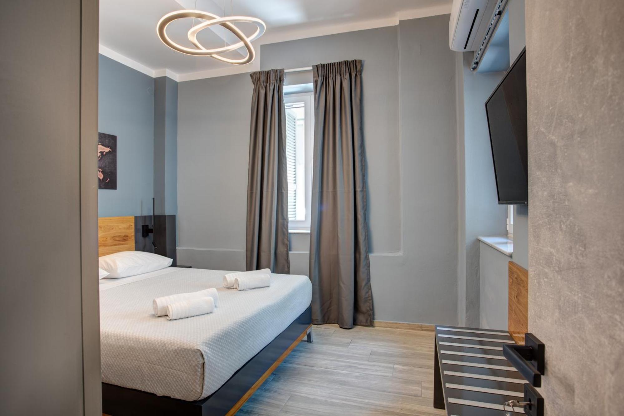 Agora Apartments Mytilíni Oda fotoğraf
